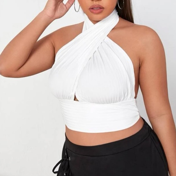 Tops - Halter Top🤍